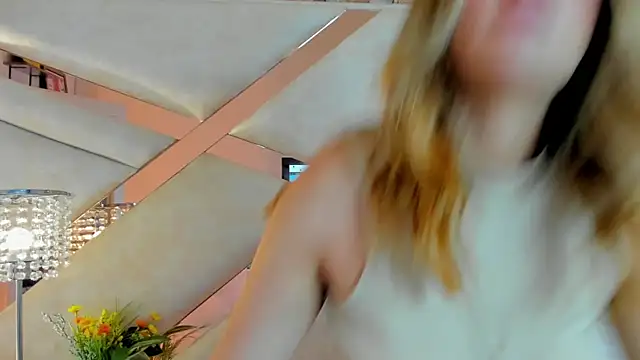 lucy davies online show from July 20, 2026, 12:40 pm