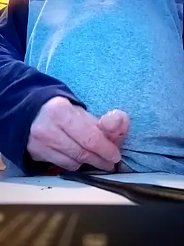 Snapshot of danyelC2 chatting on March 19, 2026, 10:43 pm danyelC2 online show from March 19, 2026, 10:43 pm