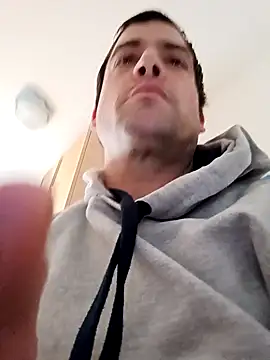 Snapshot of danyelC2 chatting on March 5, 2026, 1:08 pm danyelC2 online show from March 5, 2026, 1:08 pm