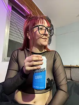 Foxxyice online show from April 11, 2026, 5:59 am