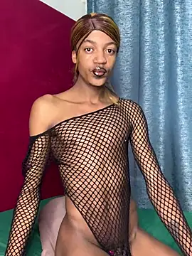 Kinky-Nicky04 online show from July 27, 2026, 8:32 am