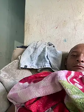 Snapshot of BigBig024 chatting on April 15, 2026, 11:16 am BigBig024 online show from April 15, 2026, 11:16 am