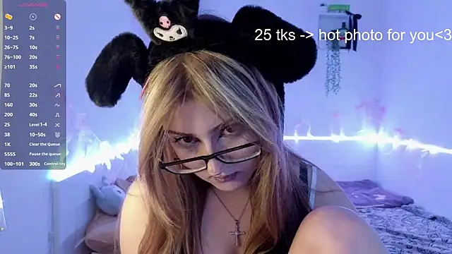 CucKuhta online show from May 29, 2026, 4:13 pm