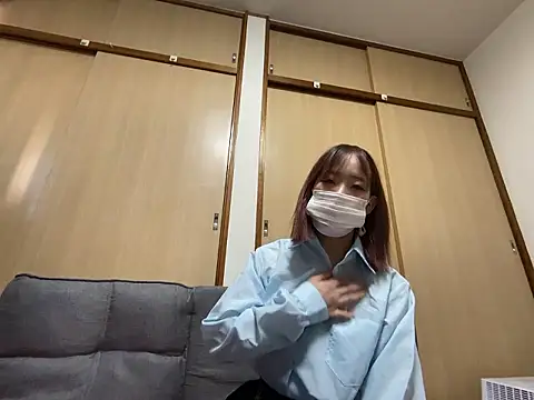 Snapshot of airi-ai0302 chatting on April 8, 2026, 7:32 am airi-ai0302 online show from April 8, 2026, 7:32 am