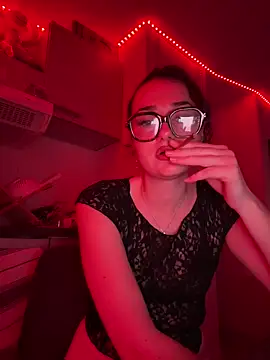 Claraaaaa06 online show from March 30, 2026, 7:59 pm