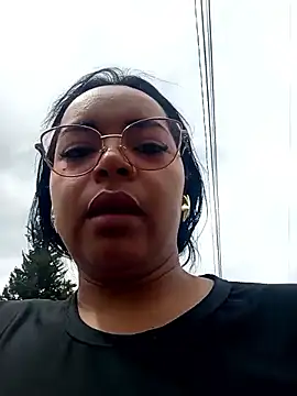 Babyfull lips online show from March 20, 2026, 7:26 pm