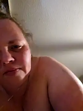 Purplesparkle1 online show from April 16, 2026, 5:36 pm