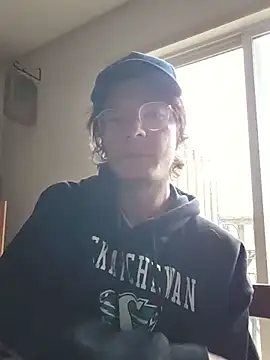 KinkyKittyBoy online show from May 31, 2026, 1:39 pm