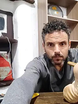 Snapshot of Mano-Lion chatting on March 2, 2026, 12:00 am Mano-Lion online show from March 2, 2026, 12:00 am