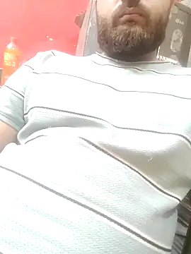 areee214 online show from March 5, 2026, 9:00 pm