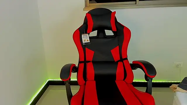 Mnell28 online show from March 24, 2026, 8:14 am