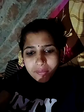 Snapshot of Rup-rani chatting on April 16, 2026, 5:36 pm Rup-rani online show from April 16, 2026, 5:36 pm