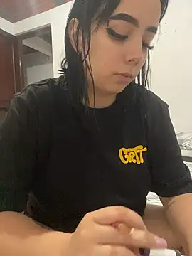 Snapshot of Encore_Angel chatting on March 6, 2026, 11:11 pm Encore Angel online show from March 6, 2026, 11:11 pm