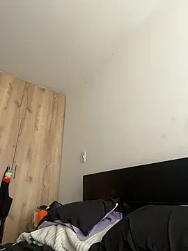 Snapshot of Encore_Angel chatting on April 16, 2026, 12:06 pm Encore Angel online show from April 16, 2026, 12:06 pm