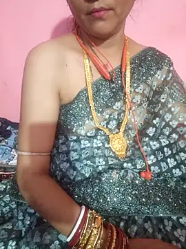 Couple hot999 online show from May 16, 2026, 12:26 pm