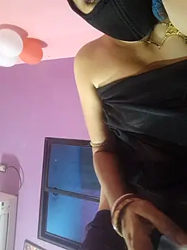 Couple hot999 online show from May 2, 2026, 1:22 am