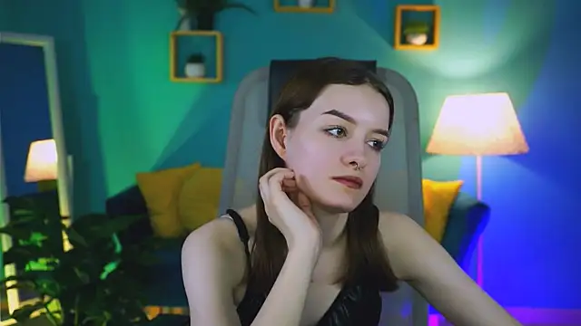 KellieBanshe online show from May 19, 2026, 8:54 am