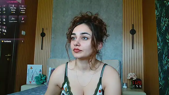 KatarinaHeaven online show from May 6, 2026, 8:29 am