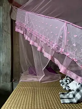 Mimi pussy online show from April 22, 2026, 3:13 am