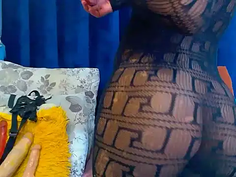 Nastyviola27 online show from July 13, 2026, 9:03 pm