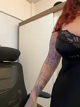 Emma Q0 online show from March 13, 2026, 12:59 am