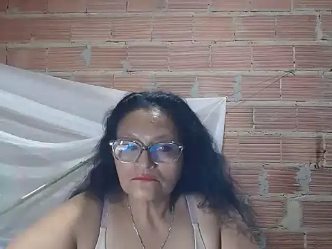  BellaNocturna online show from July 23, 2026, 3:04 am