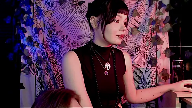 Robin harrington online show from April 29, 2026, 11:00 pm