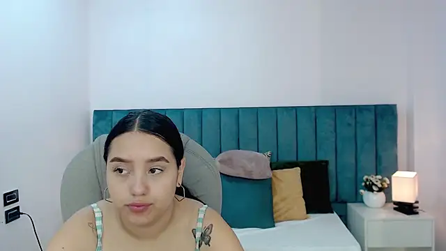 taylor kelsiee online show from March 12, 2026, 12:20 pm