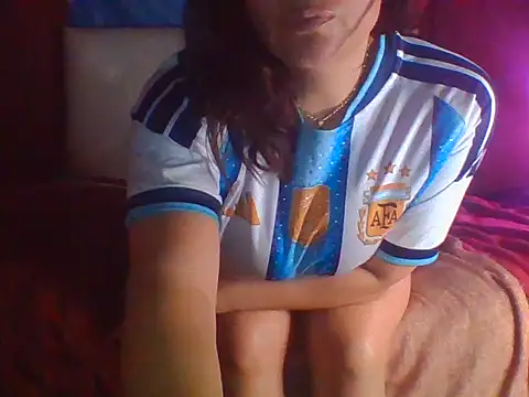 Jime Love7777 online show from June 14, 2026, 2:24 am