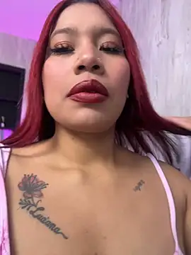 Snapshot of Cherry_Charlottee chatting on June 9, 2026, 7:37 pm Cherry Charlottee online show from June 9, 2026, 7:37 pm
