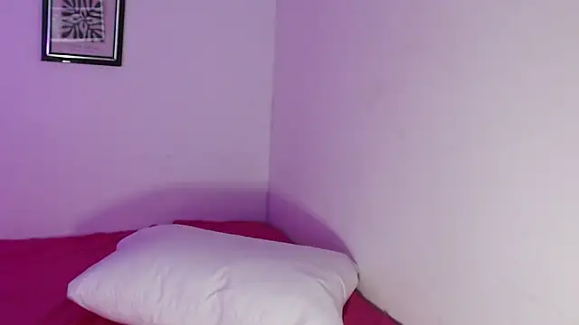 Scarlett Cherry  online show from April 2, 2026, 7:20 pm