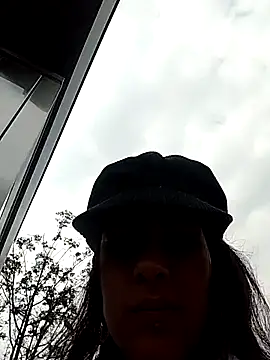 jaade doll online show from March 12, 2026, 1:26 pm