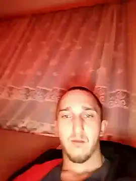 Snapshot of Mahmaze chatting on March 26, 2026, 2:21 am Mahmaze online show from March 26, 2026, 2:21 am