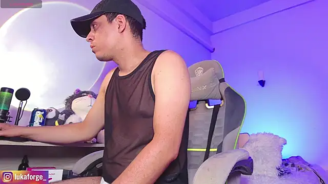 Lukaforge online show from April 17, 2026, 6:38 am