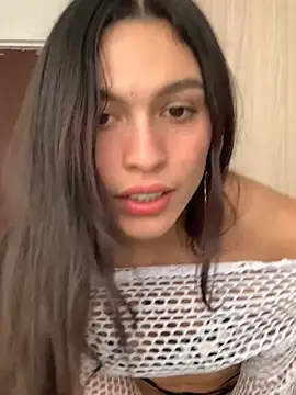 SweetCherry   online show from March 18, 2026, 7:15 pm