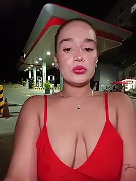 isabella ferrer99 online show from April 11, 2026, 5:26 am