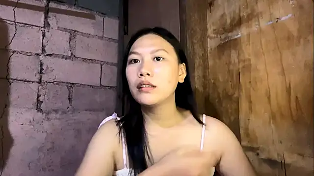 TamaraBonini online show from March 10, 2026, 9:13 am