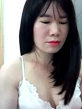 Bondgirl 9 online show from June 11, 2026, 5:10 pm