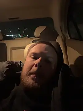 pupspupok online show from March 4, 2026, 1:08 pm