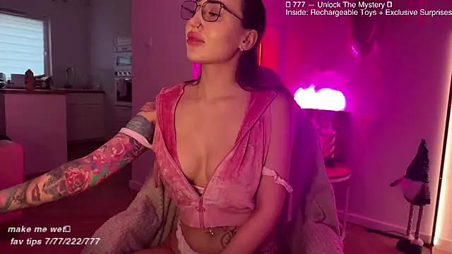 Lilith Lure online show from March 11, 2026, 5:12 am