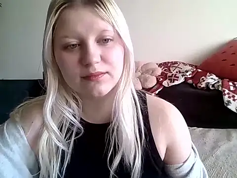 LenaSecret19 online show from March 5, 2026, 6:32 am