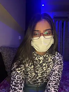 nikki catz online show from April 1, 2026, 5:54 pm