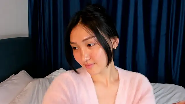 VesperCrown online show from March 14, 2026, 10:38 pm