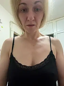 Secret Ladyx online show from May 22, 2026, 2:09 am