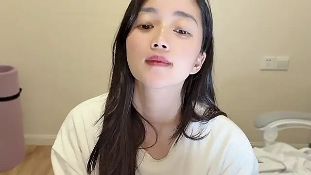 jinxiyao01 online show from June 10, 2026, 2:29 pm