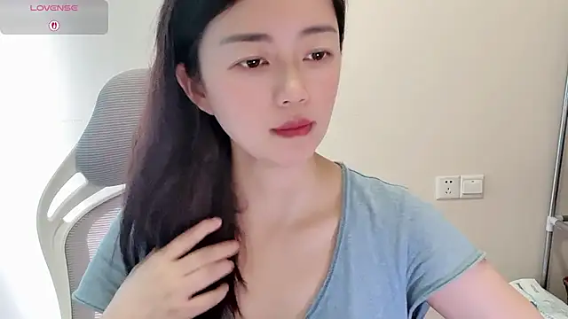jinxiyao01 online show from July 5, 2026, 2:49 am