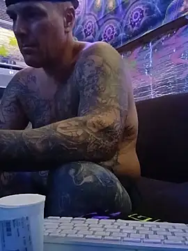 Snapshot of drednasty chatting on August 5, 2026, 5:12 am drednasty online show from August 5, 2026, 5:12 am