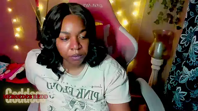 Goddess MercedesRedd online show from May 23, 2026, 1:21 pm