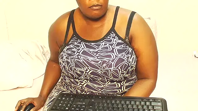 Busty42DDZA online show from May 25, 2026, 3:55 pm