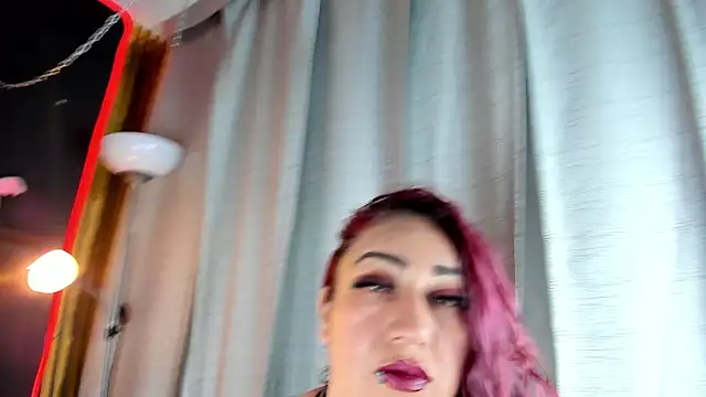 Sarah  Moonx online show from April 29, 2026, 7:09 pm